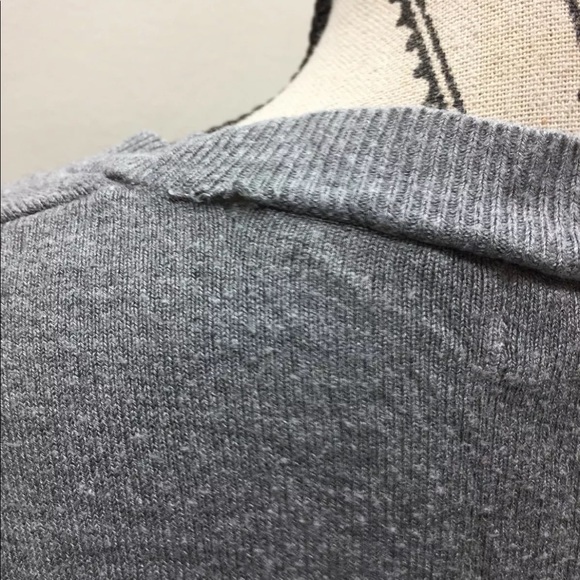 Zara Women Sweater V-Neck Long Sleeve M Gray Pearl Buttons - Picture 7 of 11